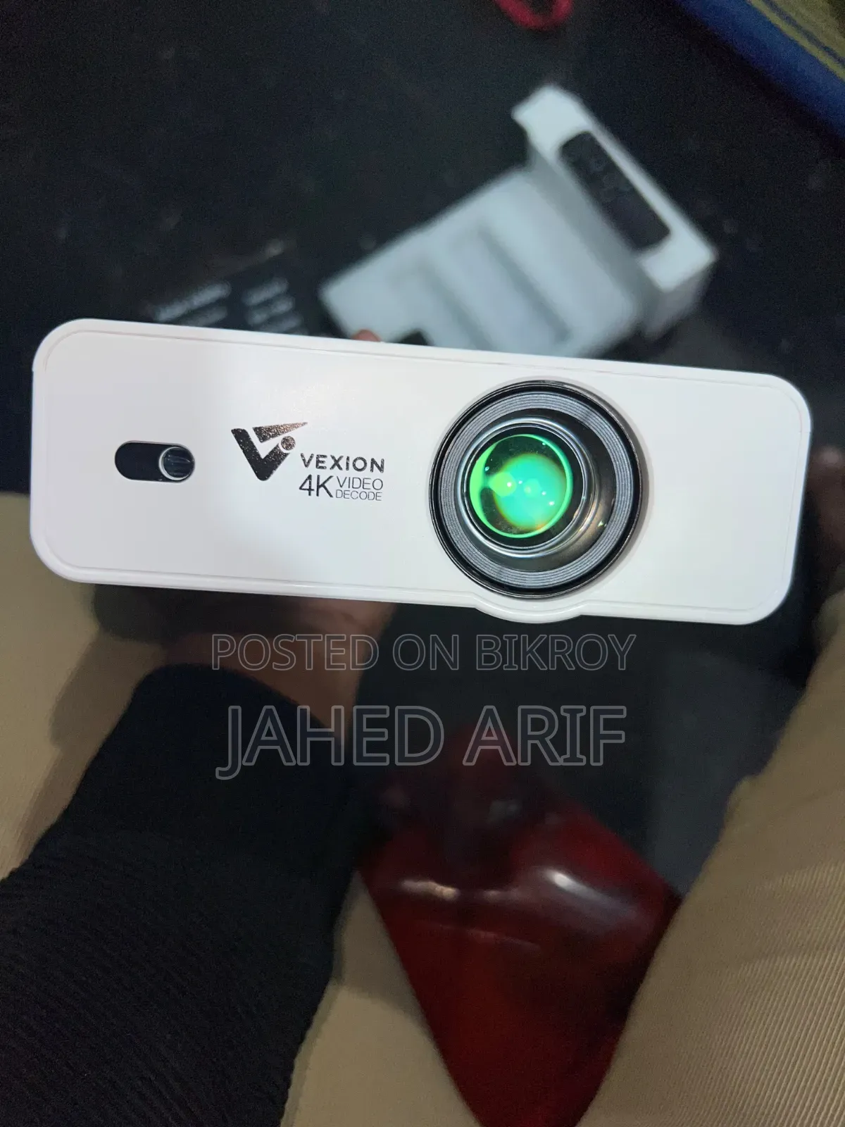 Projector Vexion A100 Pro Urgent Sell