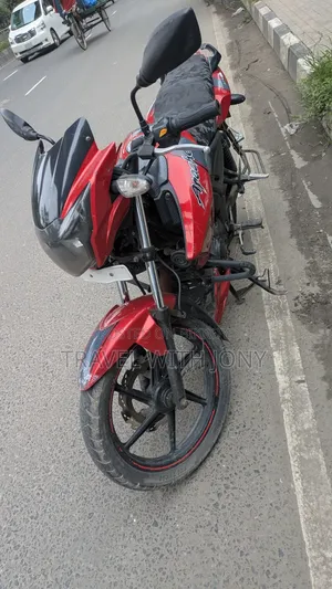 TVS Apache RTR 160 2V 2016 Red