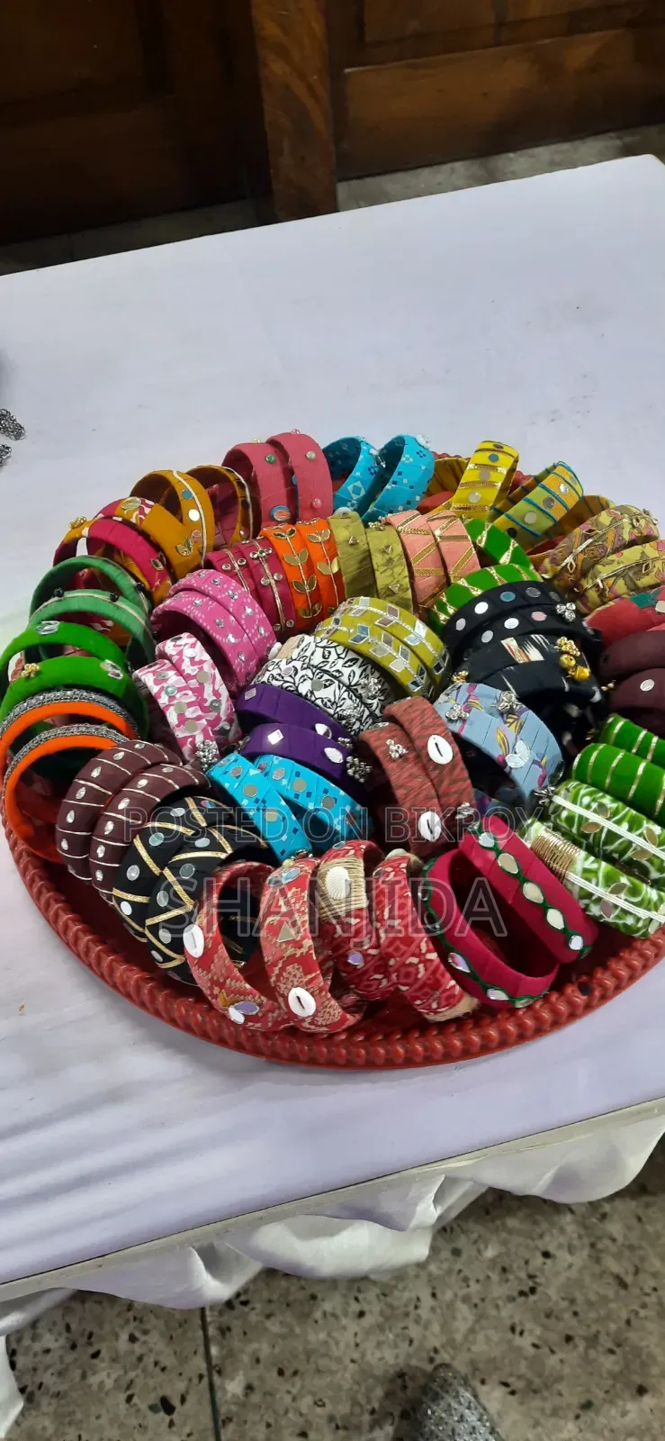 জোড়া চুড়ি