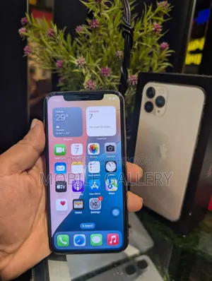 Apple iPhone 11 Pro 64 GB Gold