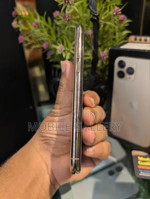 Apple iPhone 11 Pro 64 GB Gold