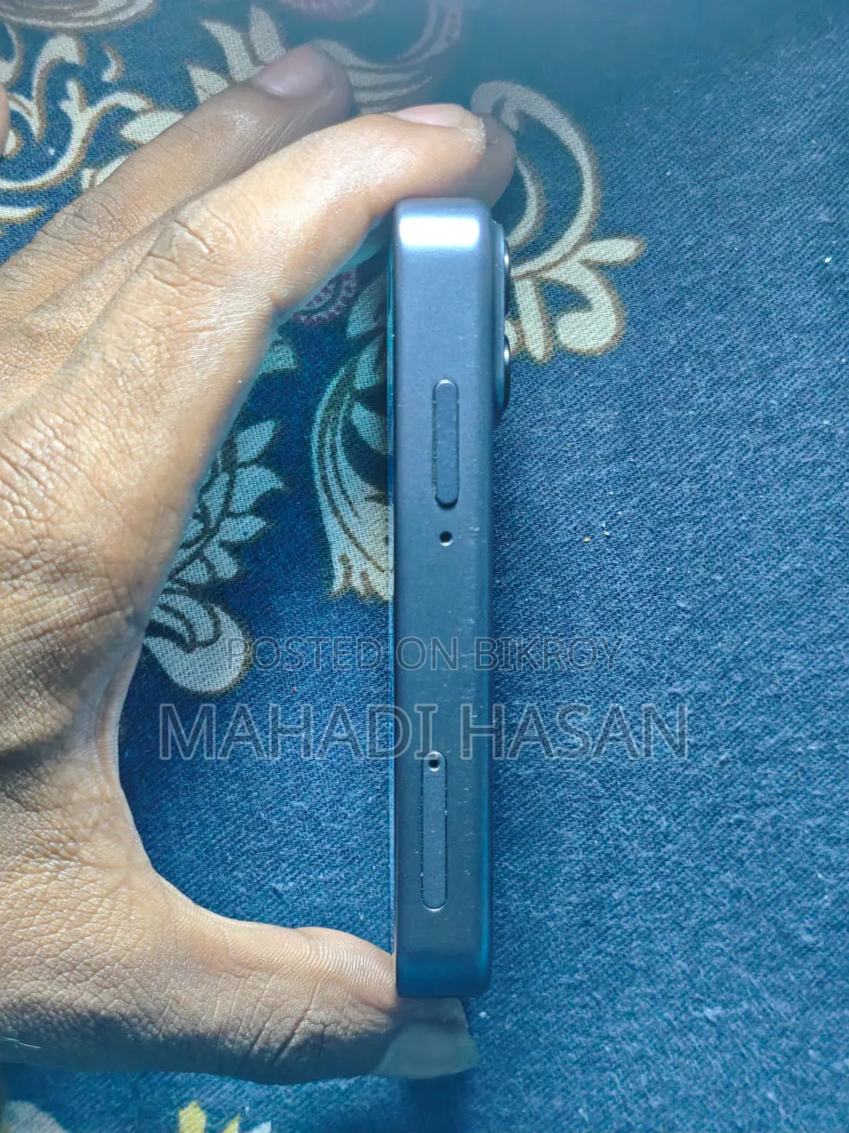 New Mobile Phone 1 TB Gray