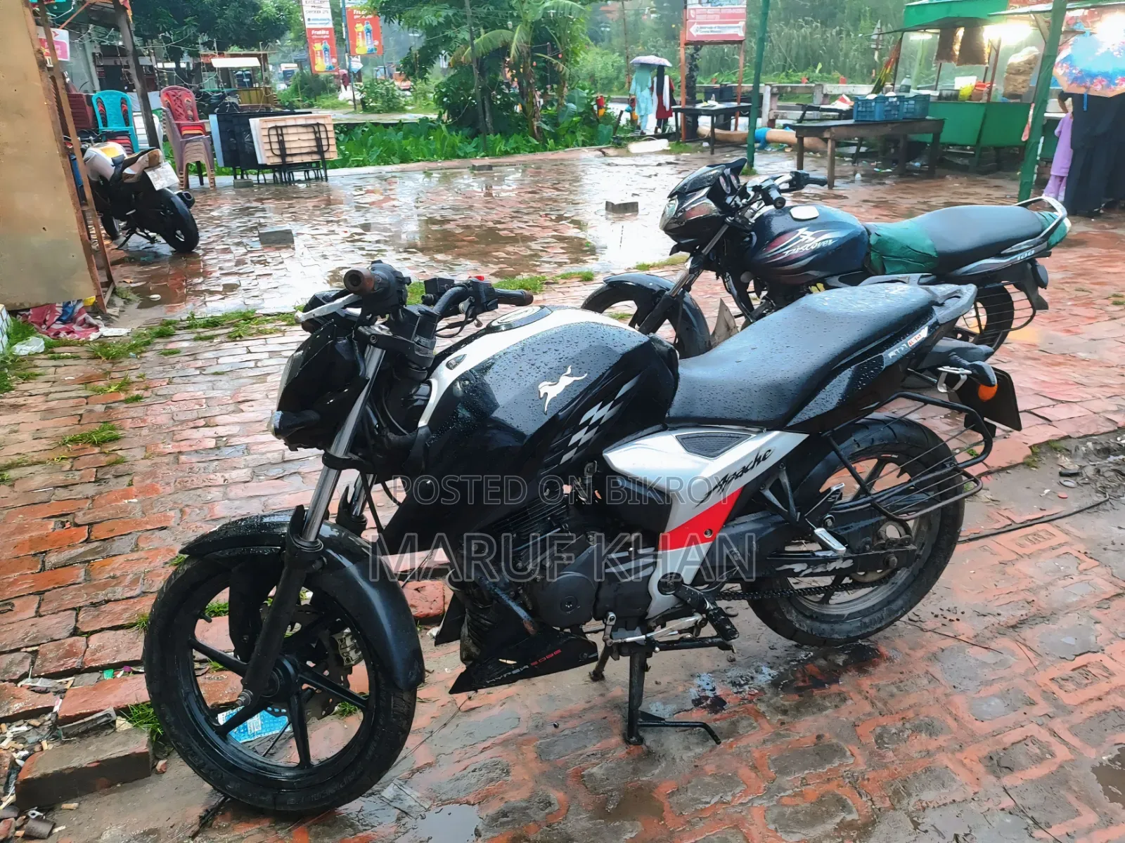 TVS Apache 160 4V 2020 Black