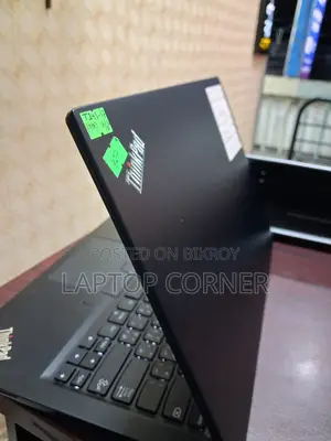 Laptop Lenovo ThinkPad T14 16GB Intel Core I7 SSD 256GB