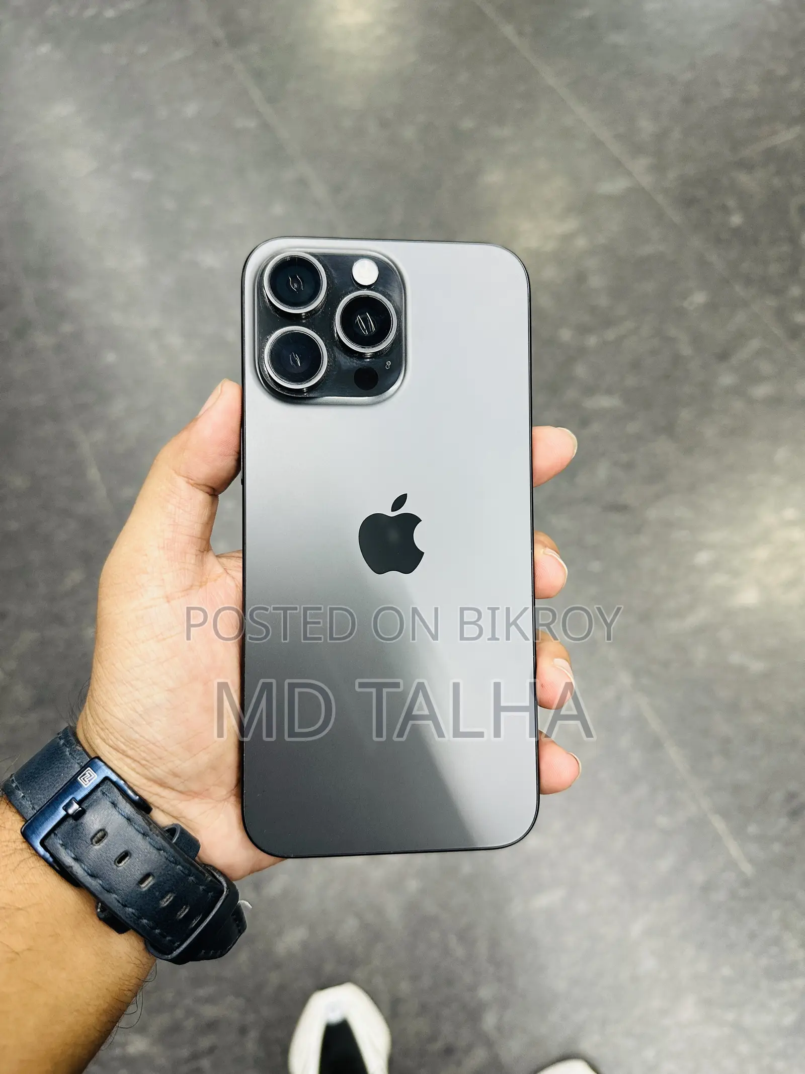 অ্যাপল আইফোন ১৫ প্রো ম্যাক্স ২৫৬ জিবি ব্ল্যাক