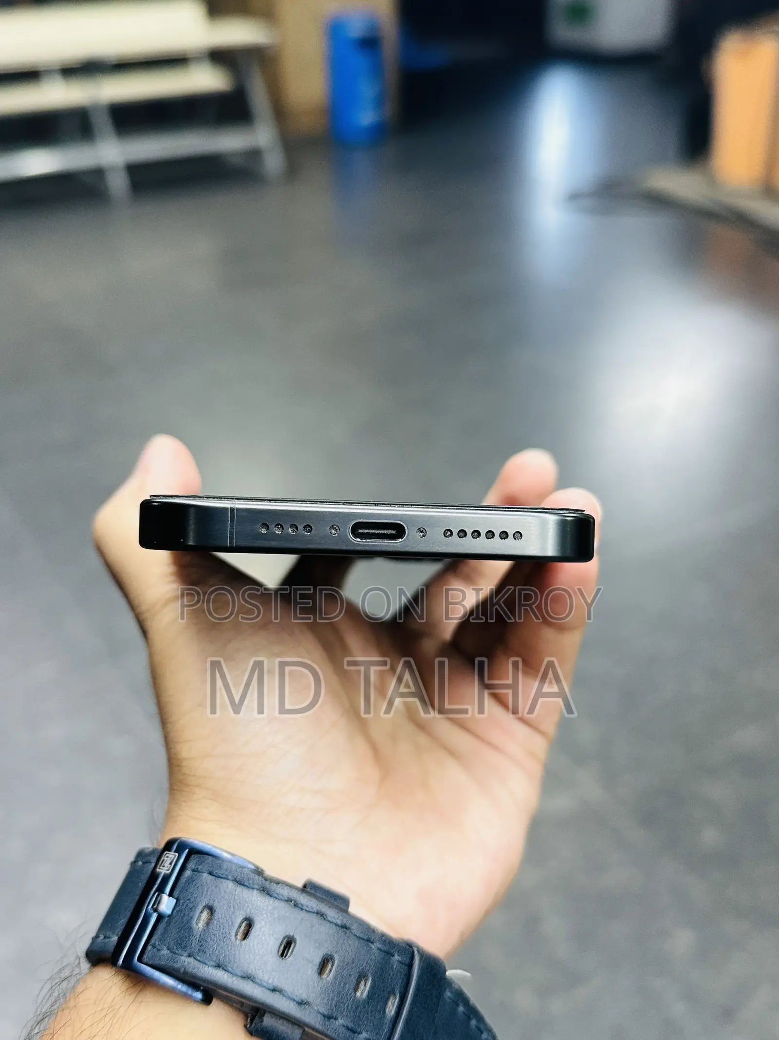 অ্যাপল আইফোন ১৫ প্রো ম্যাক্স ২৫৬ জিবি ব্ল্যাক