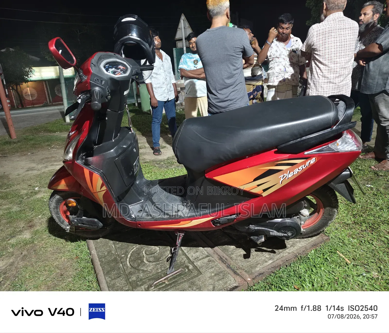 Hero Pleasure 2022 Red