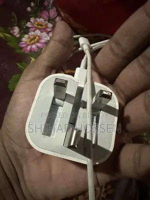 iPhone 13 Pro Max Charger