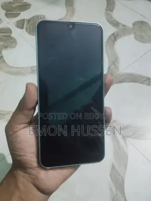 New Samsung Galaxy A16 5G 128 GB Gold