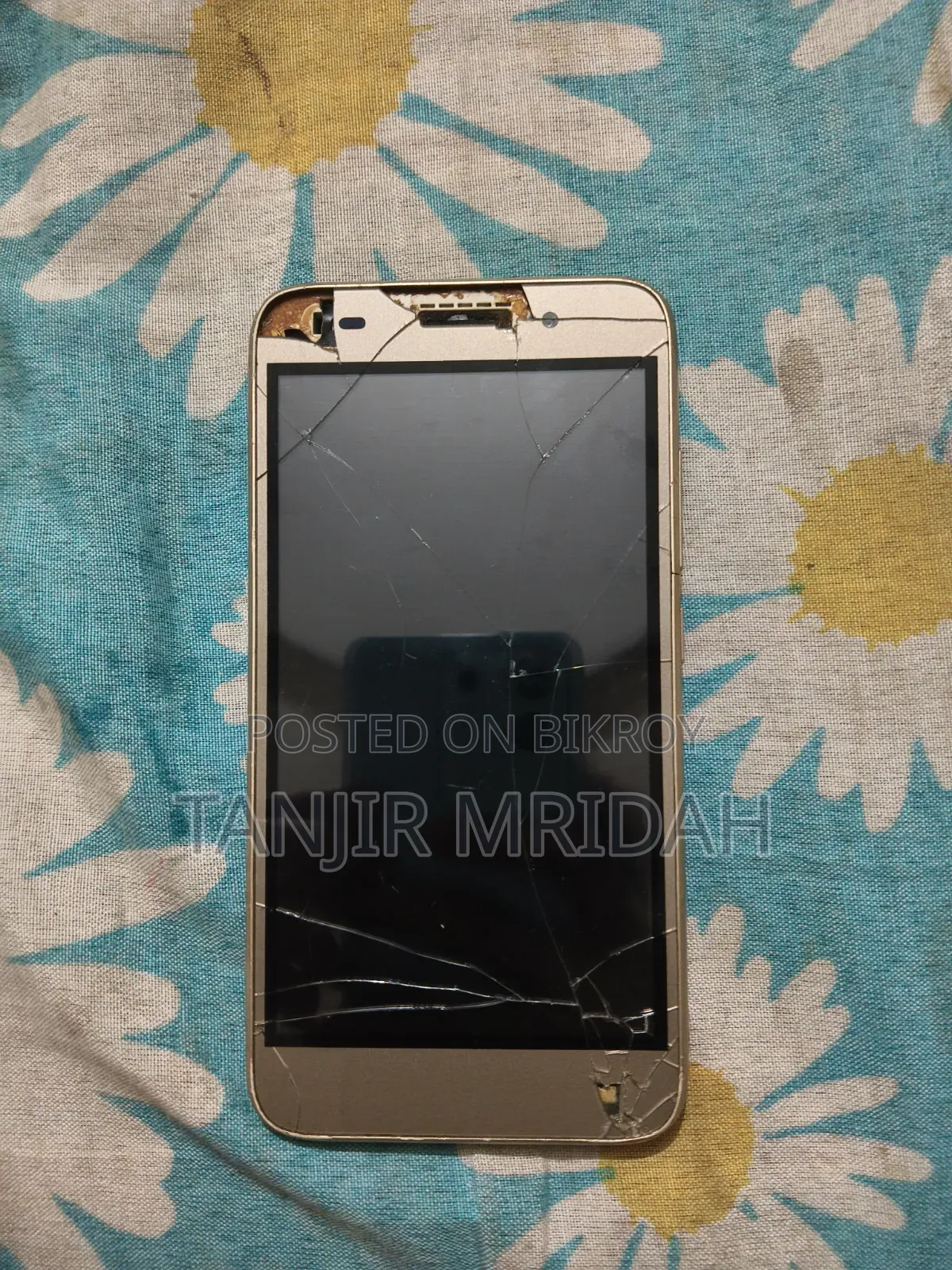 Huawei Y3 8 GB Gold