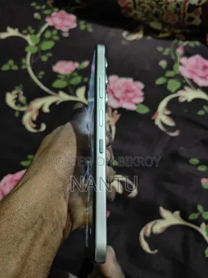 Infinix Hot 60i 256 GB Silver
