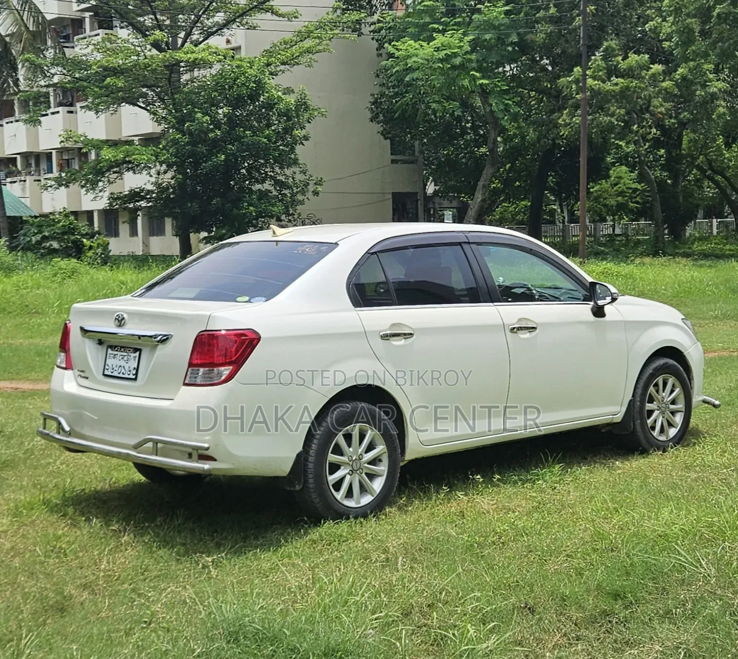 Toyota Axio 1.5 X 2-Wheel Drive 2012 Pearl