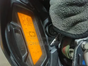 Honda Hornet 2018 Blue