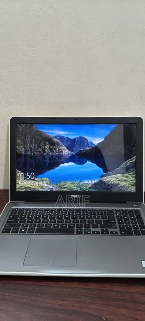 Laptop Dell Inspiron 15 8GB Intel Core I3 SSD 256GB