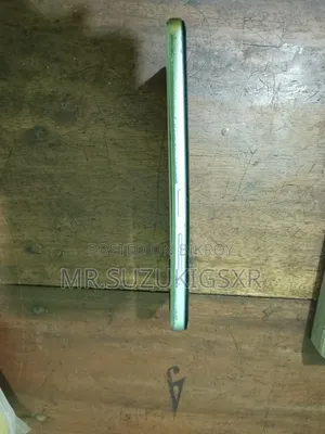 Symphony i96 32 GB Green