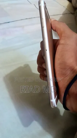 অ্যাপল আইফোন ৬ ৬৪ জিবি গোল্ড