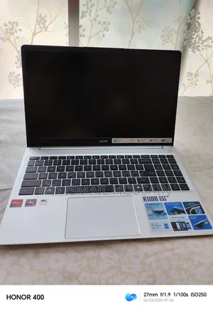 Laptop Tecno MEGABOOK K15S 16GB AMD Ryzen 5 SSD 512GB