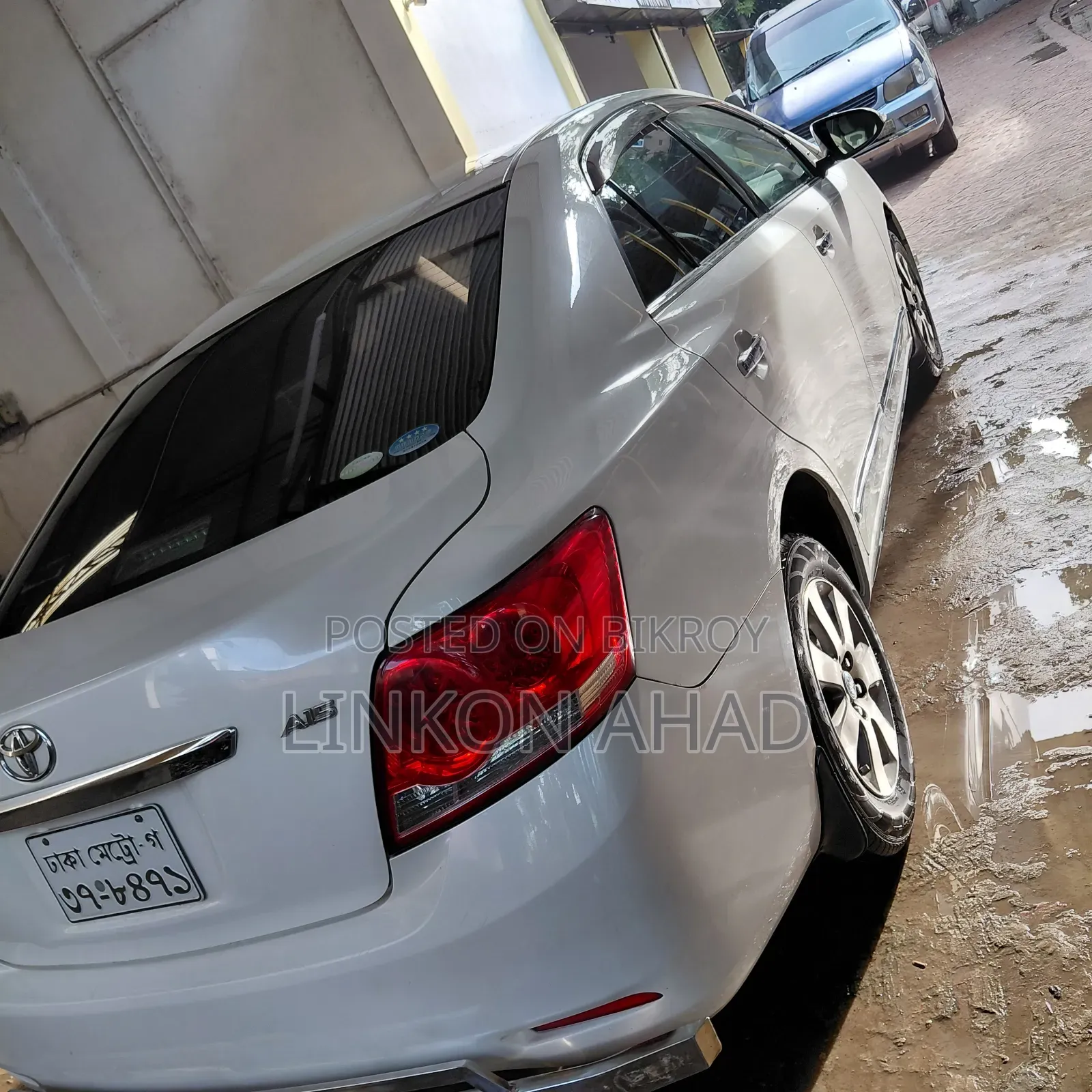 টয়োটা অ্যালিয়ন ২০১১ পার্ল