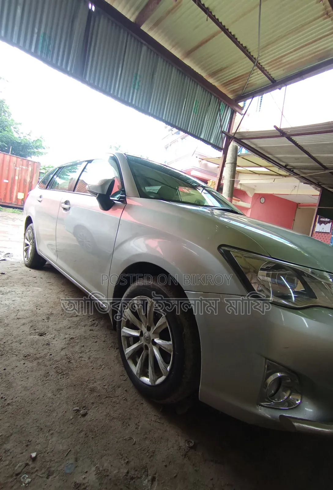 Toyota Corolla Fielder 2013 Silver