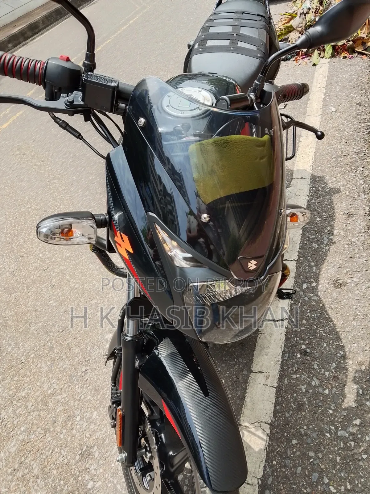 Bajaj Pulsar 150 2023 Red