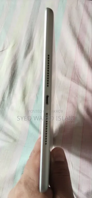 Apple iPad 9.7 64 GB Silver
