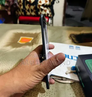 Tecno Pova Curve 256 GB Black