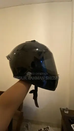 ভেগা ব্ল্যাক গ্লসি হেলমেট