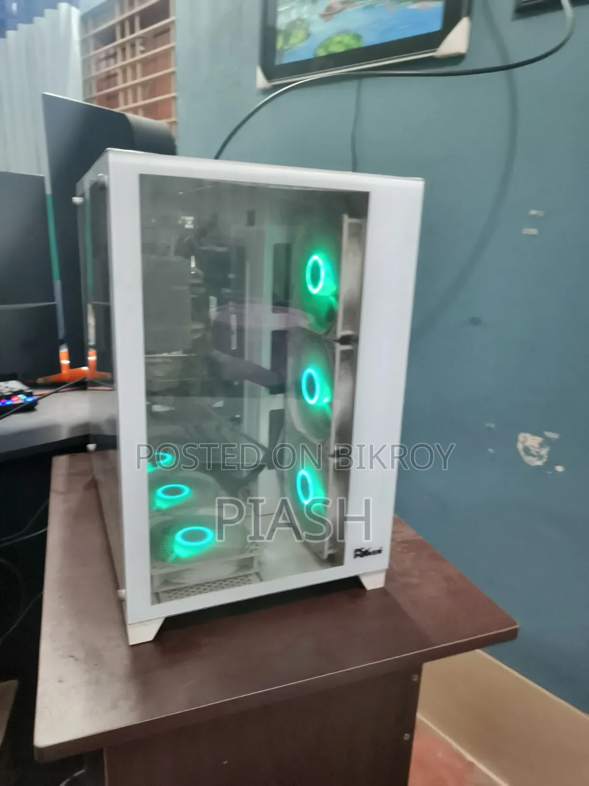 Desktop Computer MSI 16GB AMD Ryzen 5 SSD 512GB