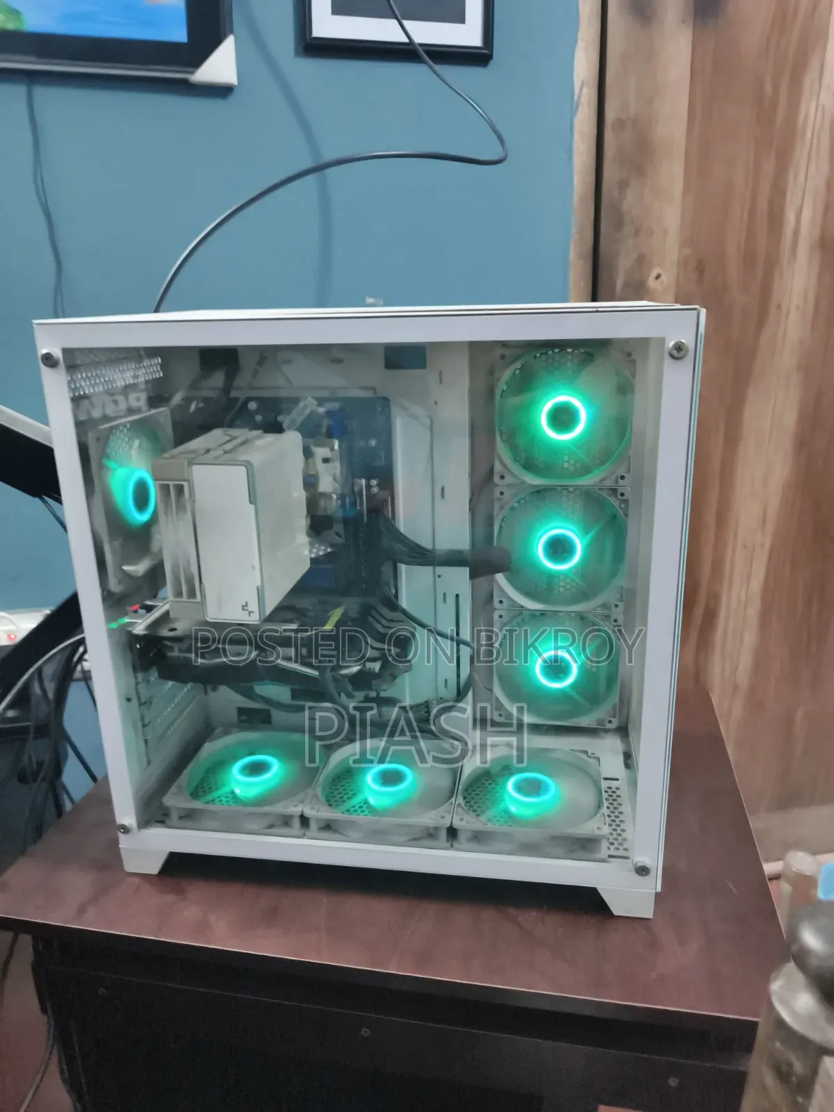 Desktop Computer MSI 16GB AMD Ryzen 5 SSD 512GB