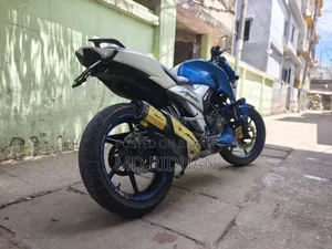 TVS Apache RTR 160 4V 2018 Blue