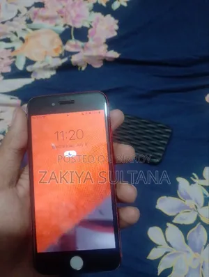 Apple iPhone 7 128 GB Red