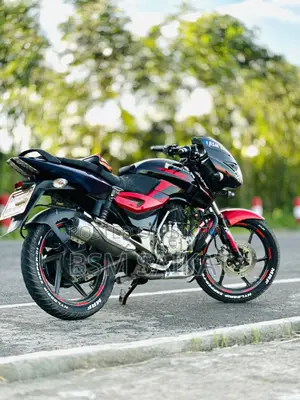 Bajaj Pulsar 150 2016