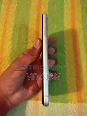 Apple iPhone 11 128 GB White