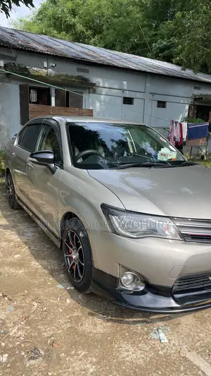 Toyota Axio 1.5 X 2WD 2012