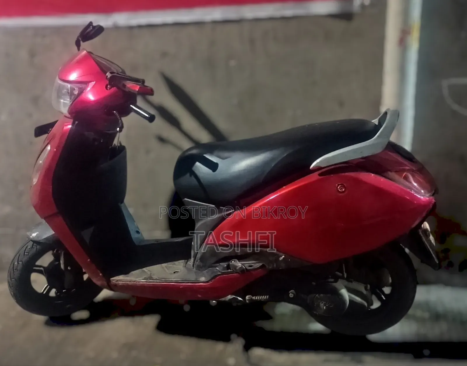 TVS 2018 Red