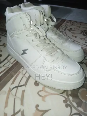Apex Sneakers (Sprint)