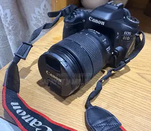 DSLR Camera Canon 80D With 18-135mm Lens And 50mm 1:1.8 Prime Lens