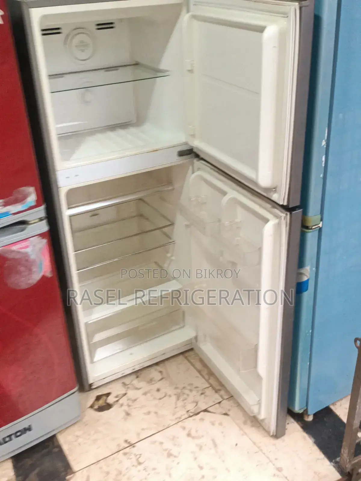 12 CFT Lg Non-Fost ফিরিজ বিক্রি করা হবে।