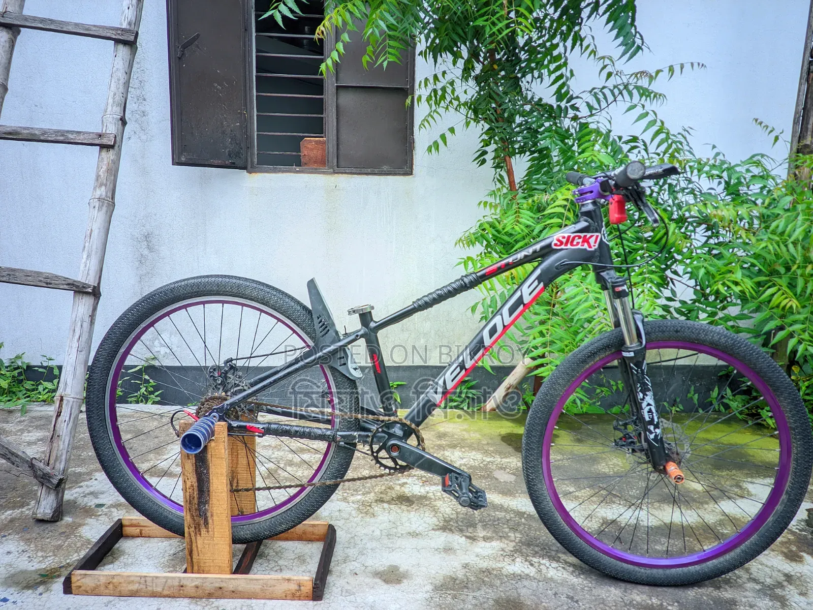 Stunt Cycle