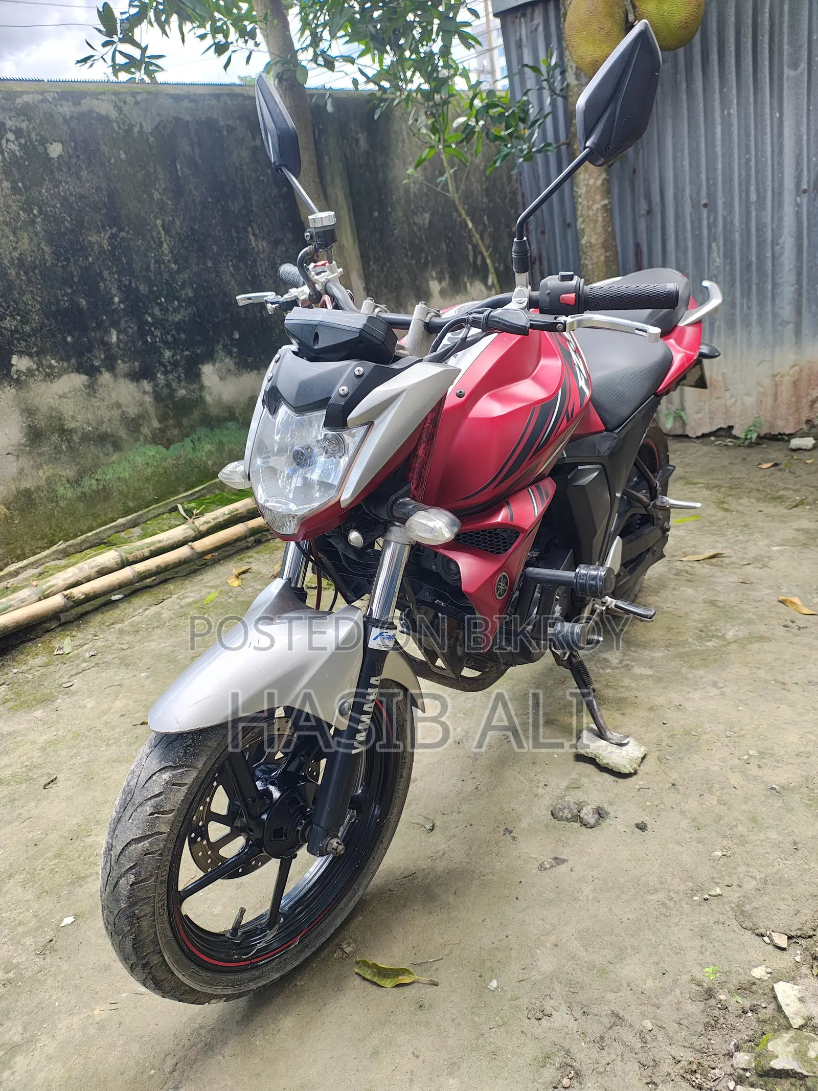 Yamaha FZ 2018 Red