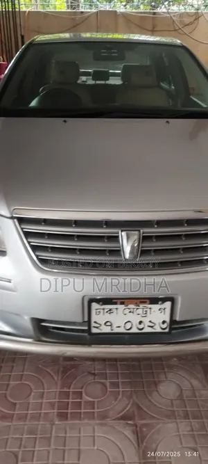 Toyota Premio 2005 Silver