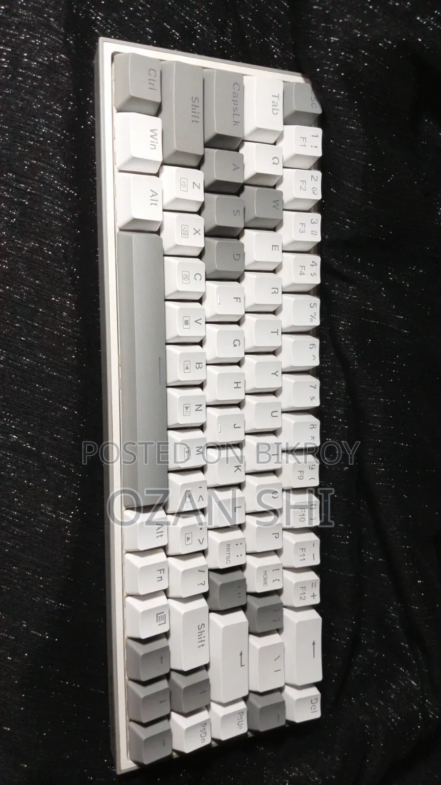 Redragon Castor Rgb Hot-swappable Mechanical Keyboard