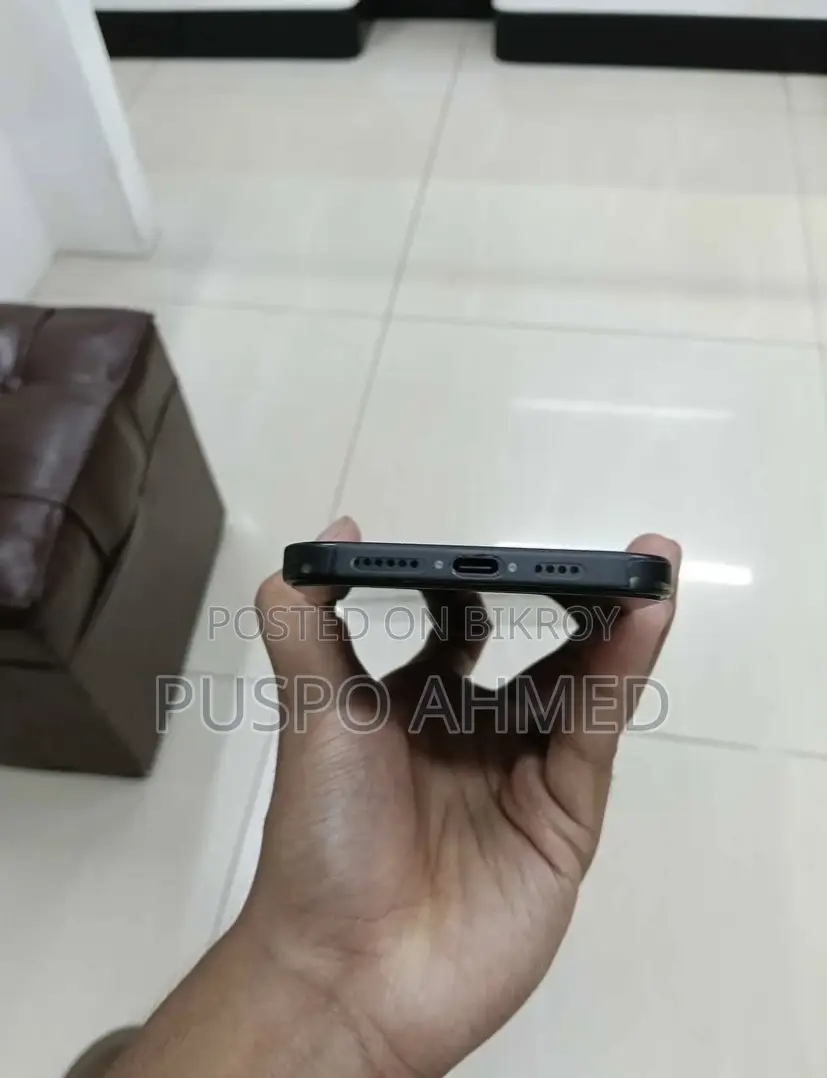 New Apple iPhone 15 Plus 256 GB Black