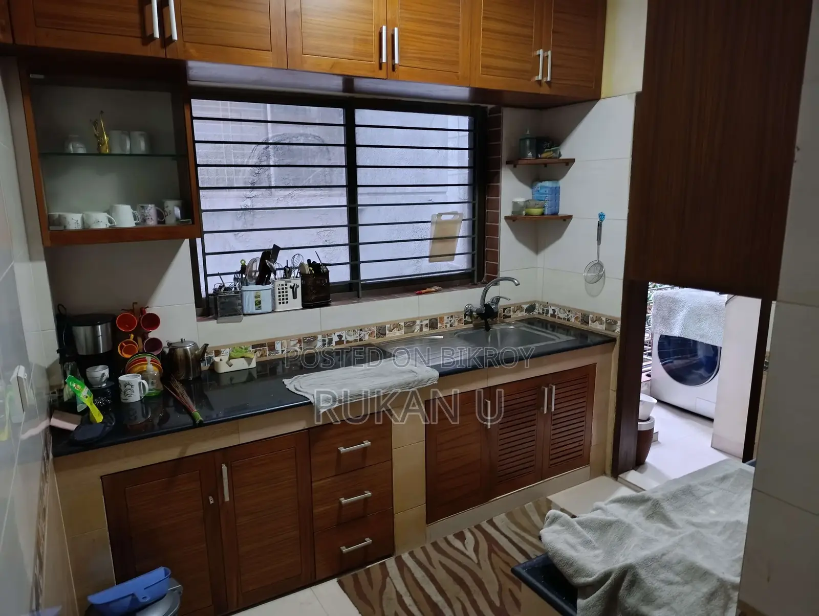 Furnished 3-Bedroom Apartment in Ekattor, Mohakhali DOHS for Sale