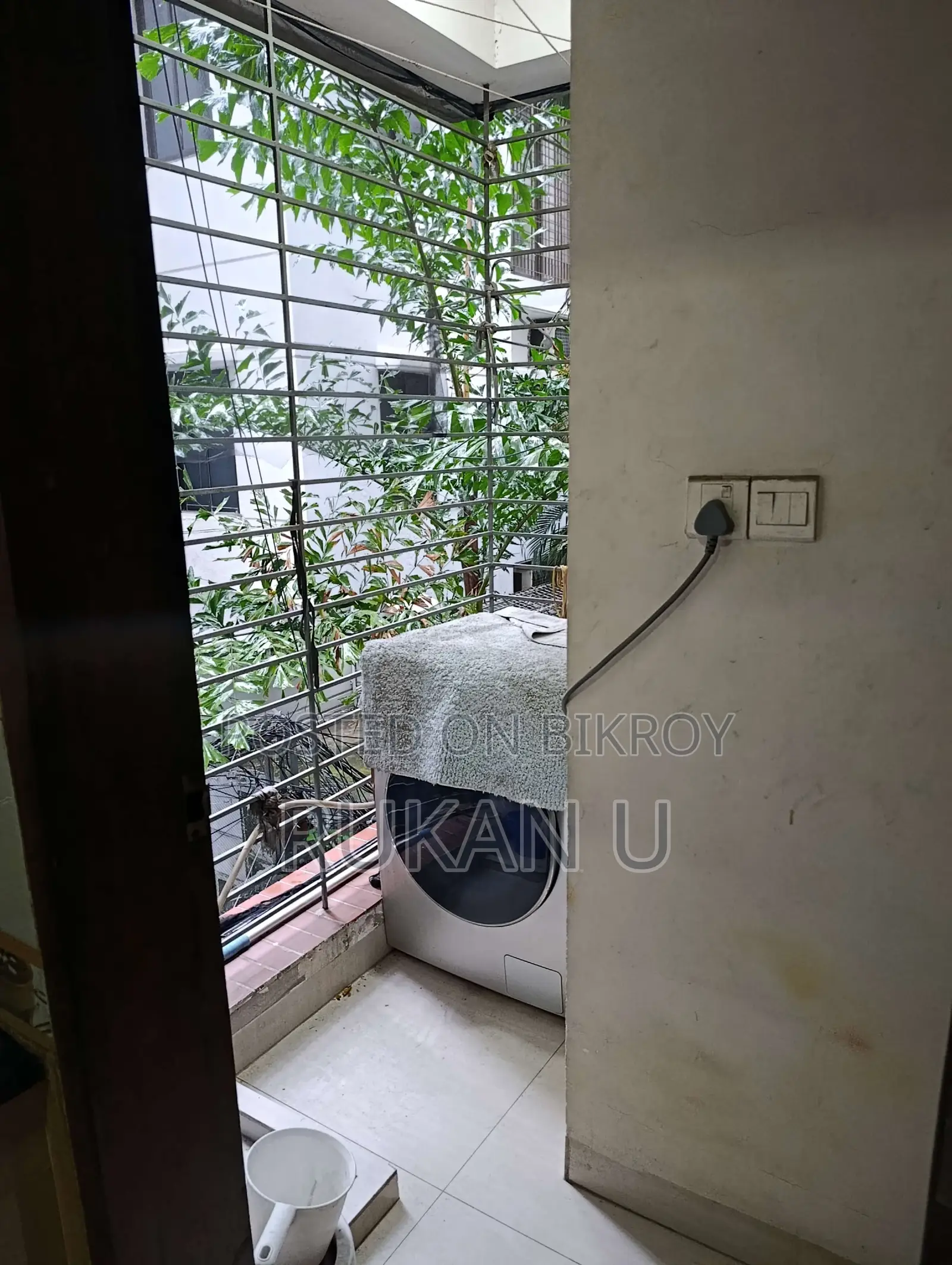 Furnished 3-Bedroom Apartment in Ekattor, Mohakhali DOHS for Sale