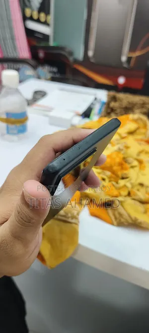 iQOO 128 GB Blue