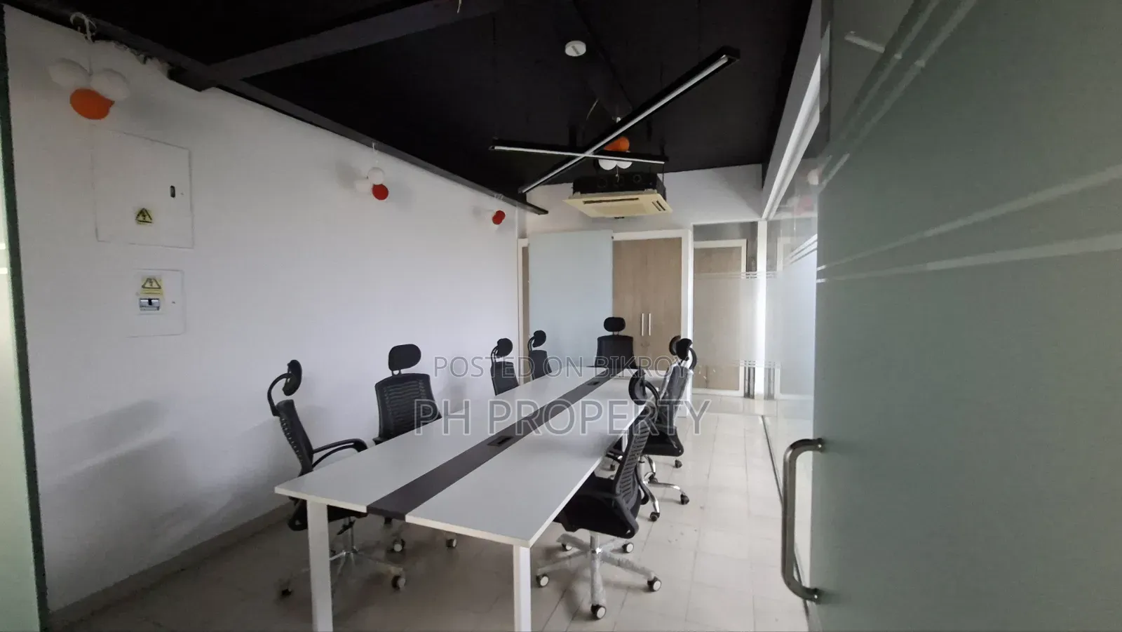 Full Furnished Office Commercial