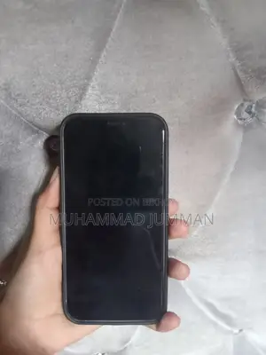 অ্যাপল আইফোন ১২ ১২৮ জিবি হোয়াইট