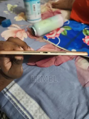 অ্যাপল ১২৮ জিবি রোজ গোল্ড