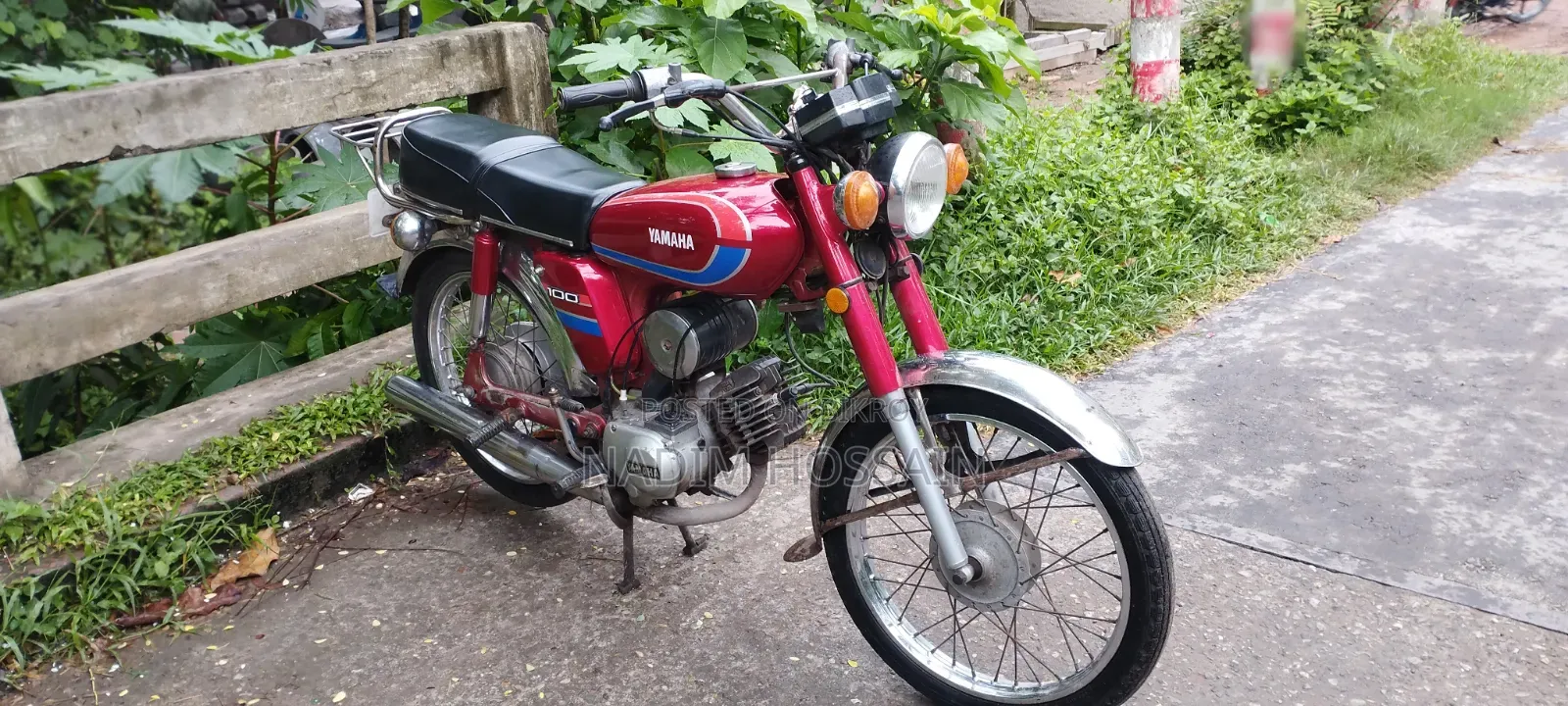Yamaha 1998 Red